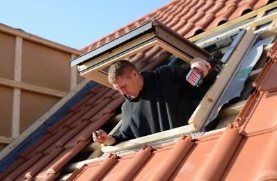 Pose de fenêtres de toit Velux à Pluguffan